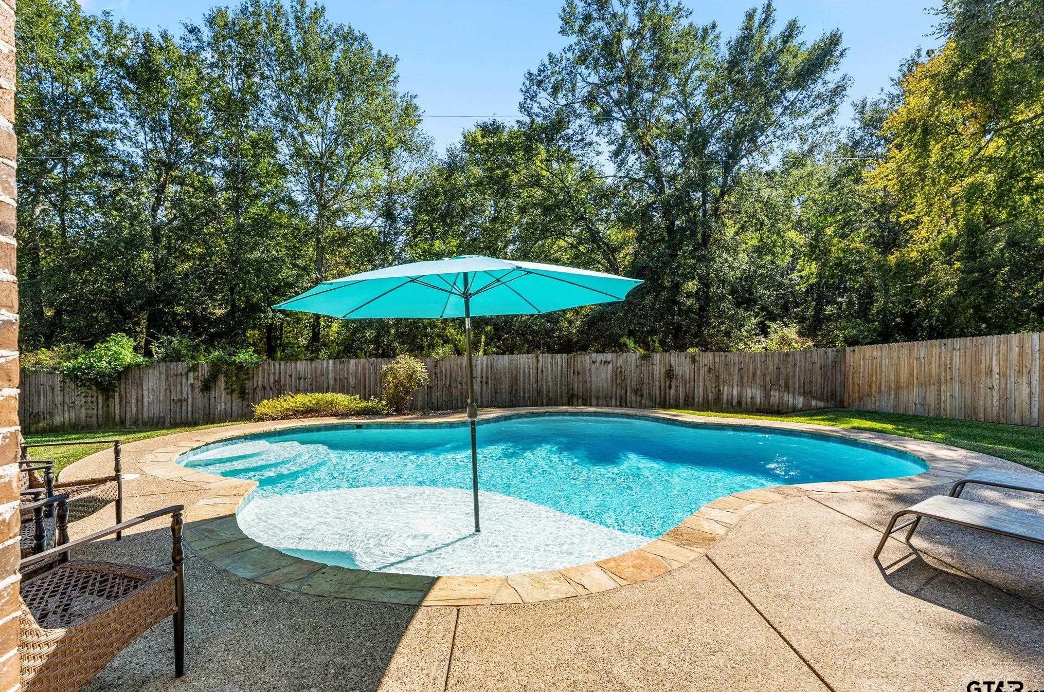 1830 Rocky Mountain Ln, Tyler, TX 75703