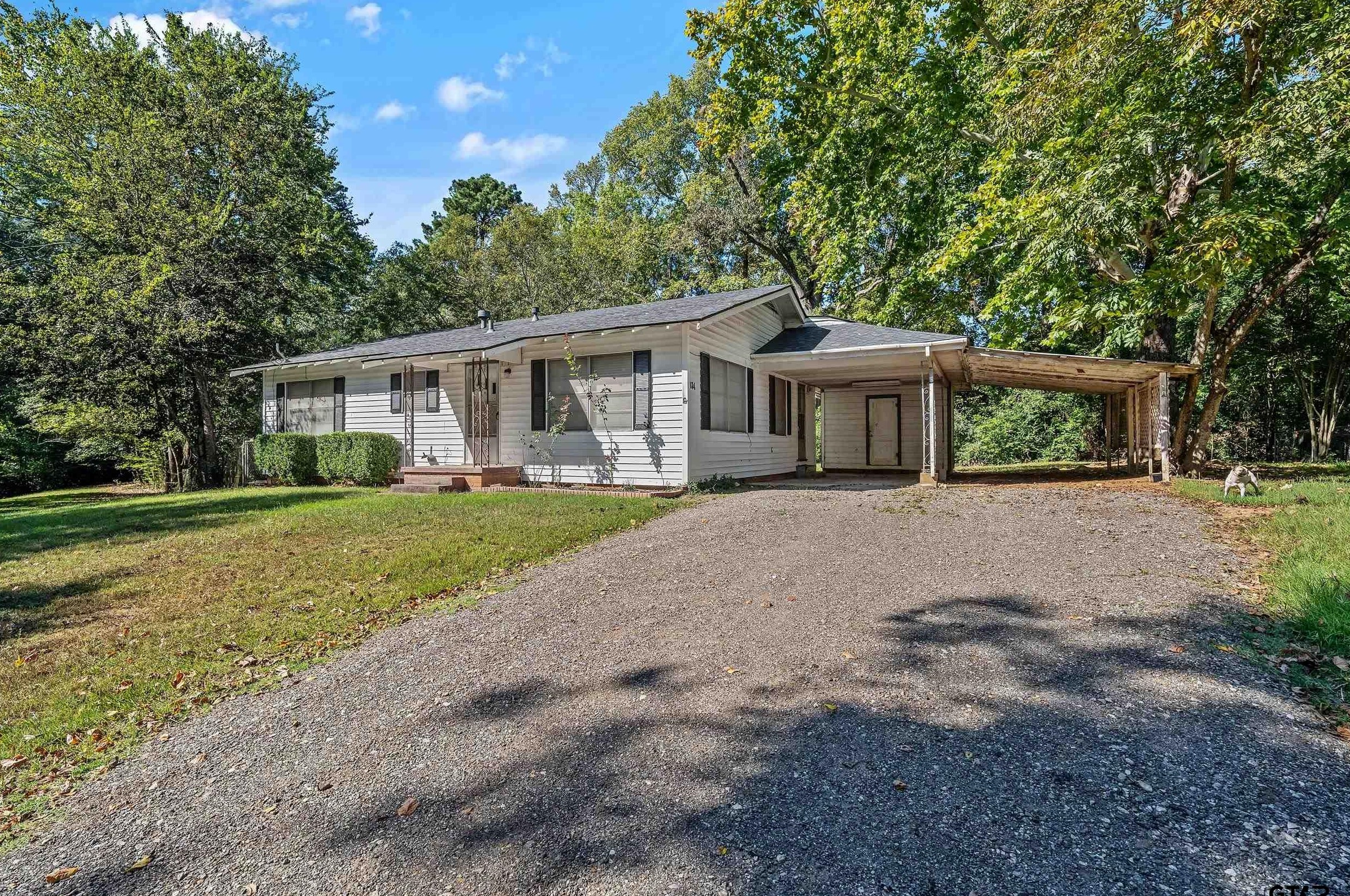 174 N Barron St, Rusk, TX 75785