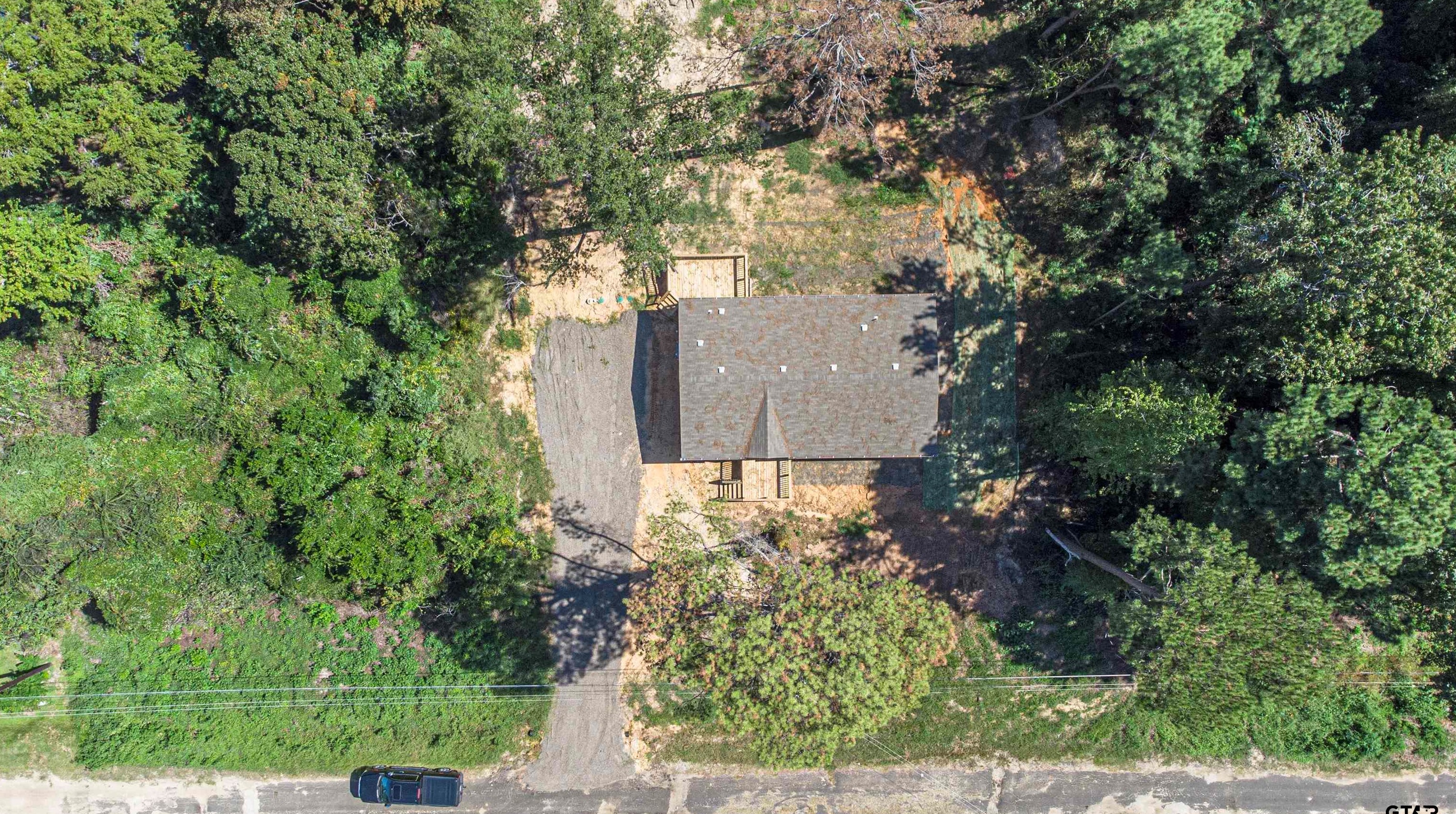 22805 Creekwood Dr, Flint, TX 75762