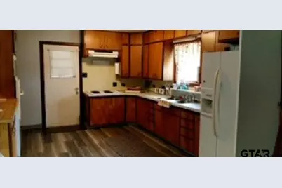 307 Lowry St, Arp, TX 75750 - Photo 26