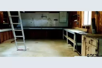 307 Lowry St, Arp, TX 75750 - Photo 38