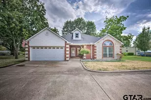 150 Redondo Dr, Gun Barrel City, TX 75156 - Photo 1