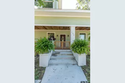 200 W Van St, Lindale, TX 75771 - Photo 6