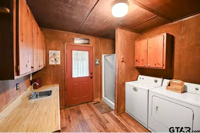 411 Rs County Road 4525, Point, TX 75472 - Photo 30