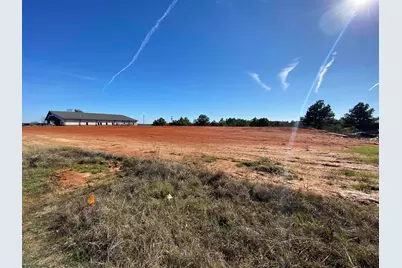 2256 Blue Mountain Blvd, Tyler, TX 75703 - Photo 2