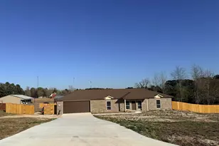 12421 Star Vlg Ln, Winona, TX 75792 - Photo 2