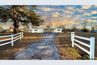 15995 Neches Parkway, Tyler, TX 75704 - Photo 2