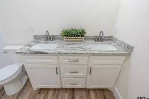 413 Stewart, Lindale, TX 75771 - Photo 32