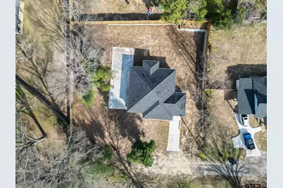 413 Stewart, Lindale, TX 75771 - Photo 4