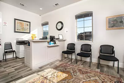 2333 Dueling Oaks Dr, Tyler, TX 75703 - Photo 8