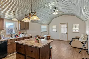 622 Vz County Road 3424, Wills Point, TX 75169 - Photo 24