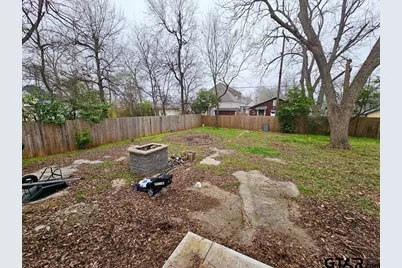 1010 N Howard, Palestine, TX 75801 - Photo 2