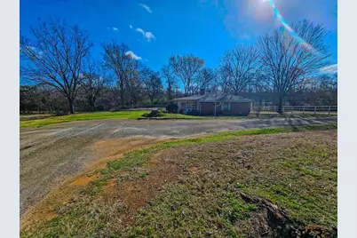 517 An County Rd 147, Palestine, TX 75801 - Photo 32