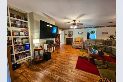 517 An County Rd 147, Palestine, TX 75801 - Photo 8