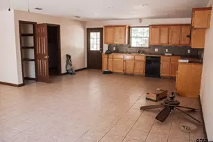 185 Caroline St, Rusk, TX 75785 - Photo 4