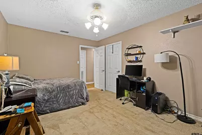 2207 Pinecrest, Gladewater, TX 75647 - Photo 34