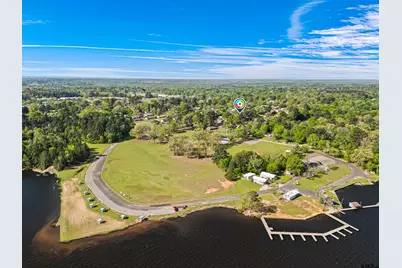 2207 Pinecrest, Gladewater, TX 75647 - Photo 4