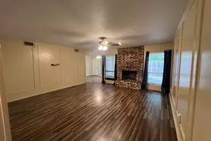 1009 Towne Lake Dr, Longview, TX 75601 - Photo 8