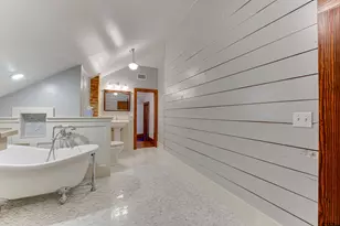 210 W Elm St, Winnsboro, TX 75494 - Photo 32