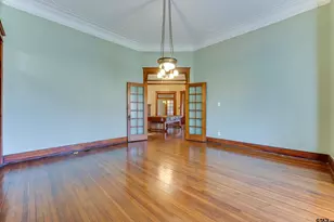 210 W Elm St, Winnsboro, TX 75494 - Photo 12