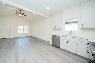 390 Alexander St, Kilgore, TX 75662 - Photo 12