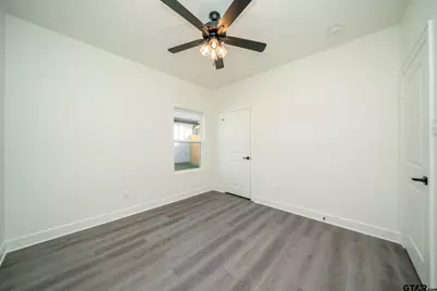 390 Alexander Street, Kilgore, TX 75662 - Photo 30