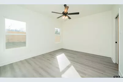 390 Alexander Street, Kilgore, TX 75662 - Photo 16