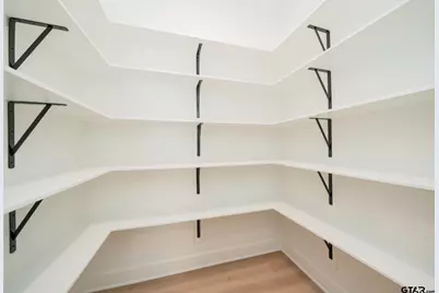 392 Alexander Street, Kilgore, TX 75662 - Photo 16