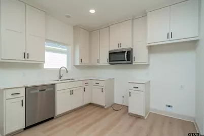 392 Alexander Street, Kilgore, TX 75662 - Photo 14