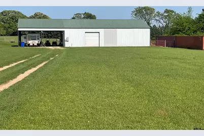 677 S Chandler, Rusk, TX 75785 - Photo 1