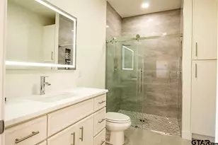 525 N Washington, Grand Saline, TX 75140 - Photo 16