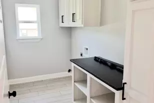 349 Brooks Dr, Gladewater, TX 75647 - Photo 12