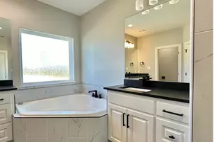 349 Brooks Dr, Gladewater, TX 75647 - Photo 28