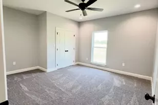 349 Brooks Dr, Gladewater, TX 75647 - Photo 22