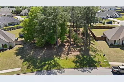 4215 Chapel Quarters, Tyler, TX 75707 - Photo 4