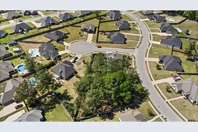 4215 Chapel Quarters, Tyler, TX 75707 - Photo 8