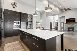 24116 Sun Ridge Rd, Lindale, TX 75771 - Photo 12