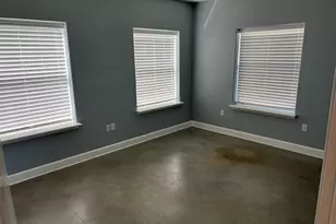 19025 Valley Dr - Salon Suite 6, Flint, TX 75762 - Photo 14