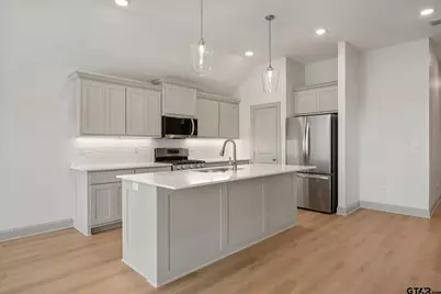 2245 Dogwood Park Blvd, Tyler, TX 75707 - Photo 12