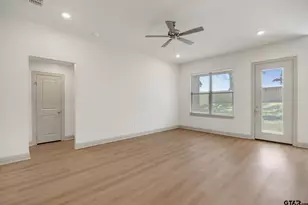 2245 Dogwood Pk Blvd, Tyler, TX 75707 - Photo 8