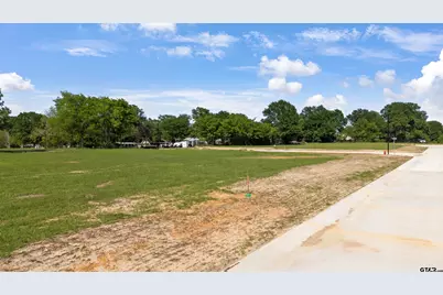 110 W Teal Drive, Troup, TX 75789 - Photo 1