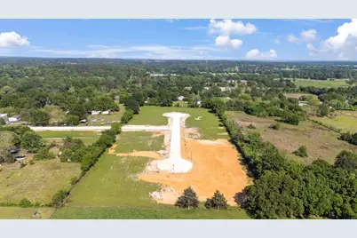 107 W Teal Drive, Troup, TX 75789 - Photo 1