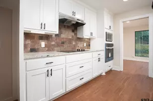 610 Rockwall Dr, Longview, TX 75604 - Photo 10