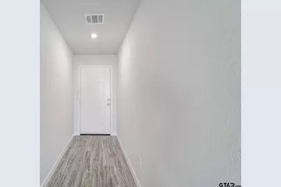 317 Oak Valley Dr., Gilmer, TX 75644 - Photo 2