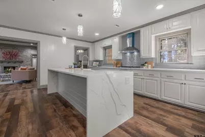 2126 McDonald Rd, Tyler, TX 75701 - Photo 1