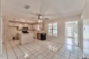 1881 Woodbridge Dr, Sulphur Springs, TX 75482 - Photo 12