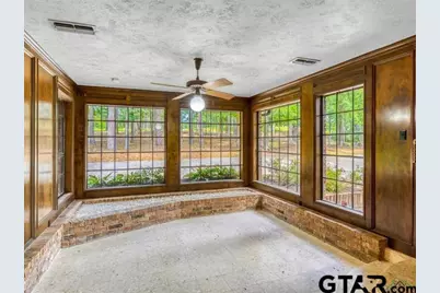 300 Cumberland, Henderson, TX 75652 - Photo 12