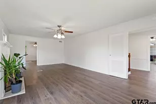 519 W Buchanan, Mineola, TX 75773 - Photo 6