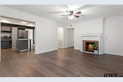 519 W Buchanan, Mineola, TX 75773 - Photo 14