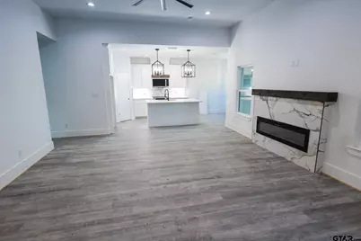 146 Hillcrest Dr, Gladewater, TX 75647 - Photo 4